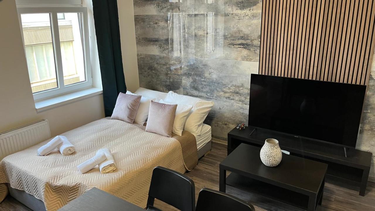 Downtown Boutique Apartments Liberec Esterno foto