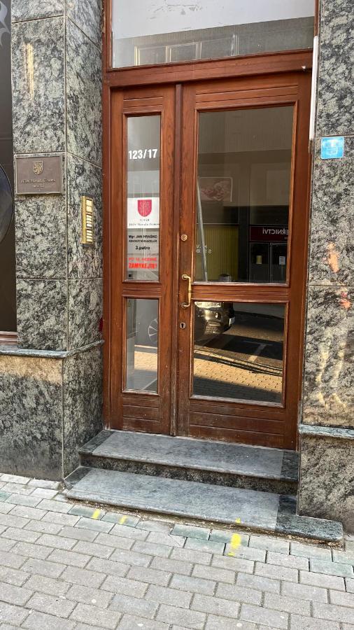 Downtown Boutique Apartments Liberec Esterno foto